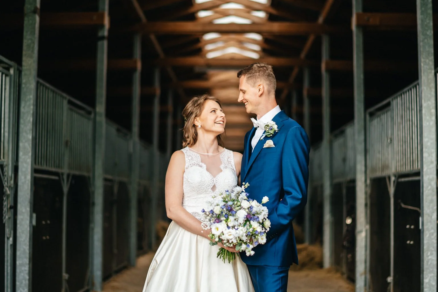equitana-svatba-2022-fotograf-patrickhacha-pribramsko-wedding-kone70.jpg