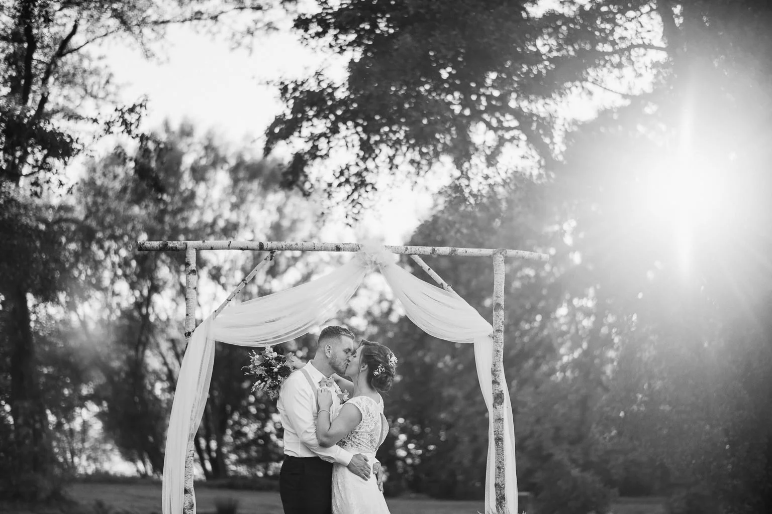 dvur-gigant-svatba-zaluzi-fotograf-wedding-patrikhacha-photographer-105.jpg