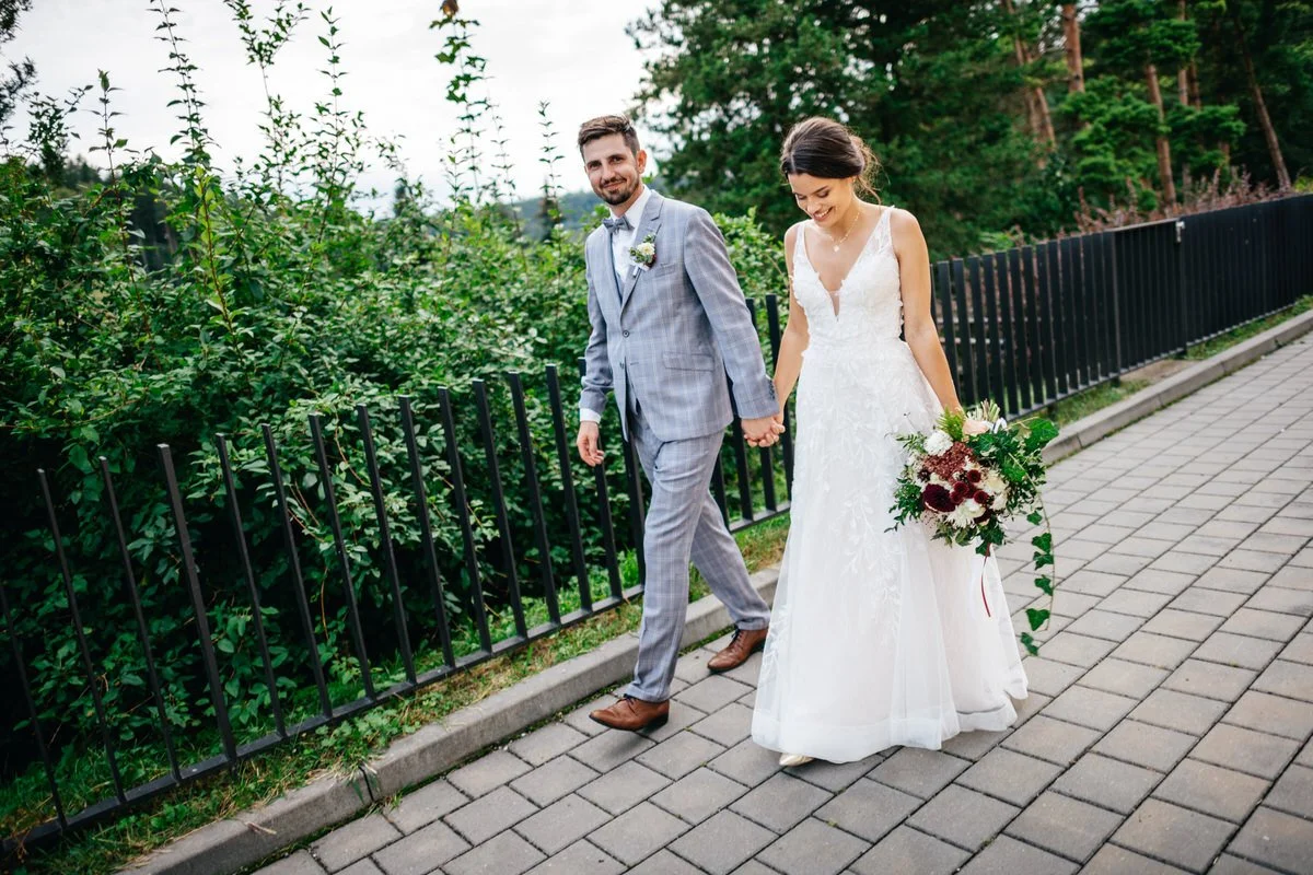 krtiny-kostel-svatba-fotograf-wedding-097.jpg