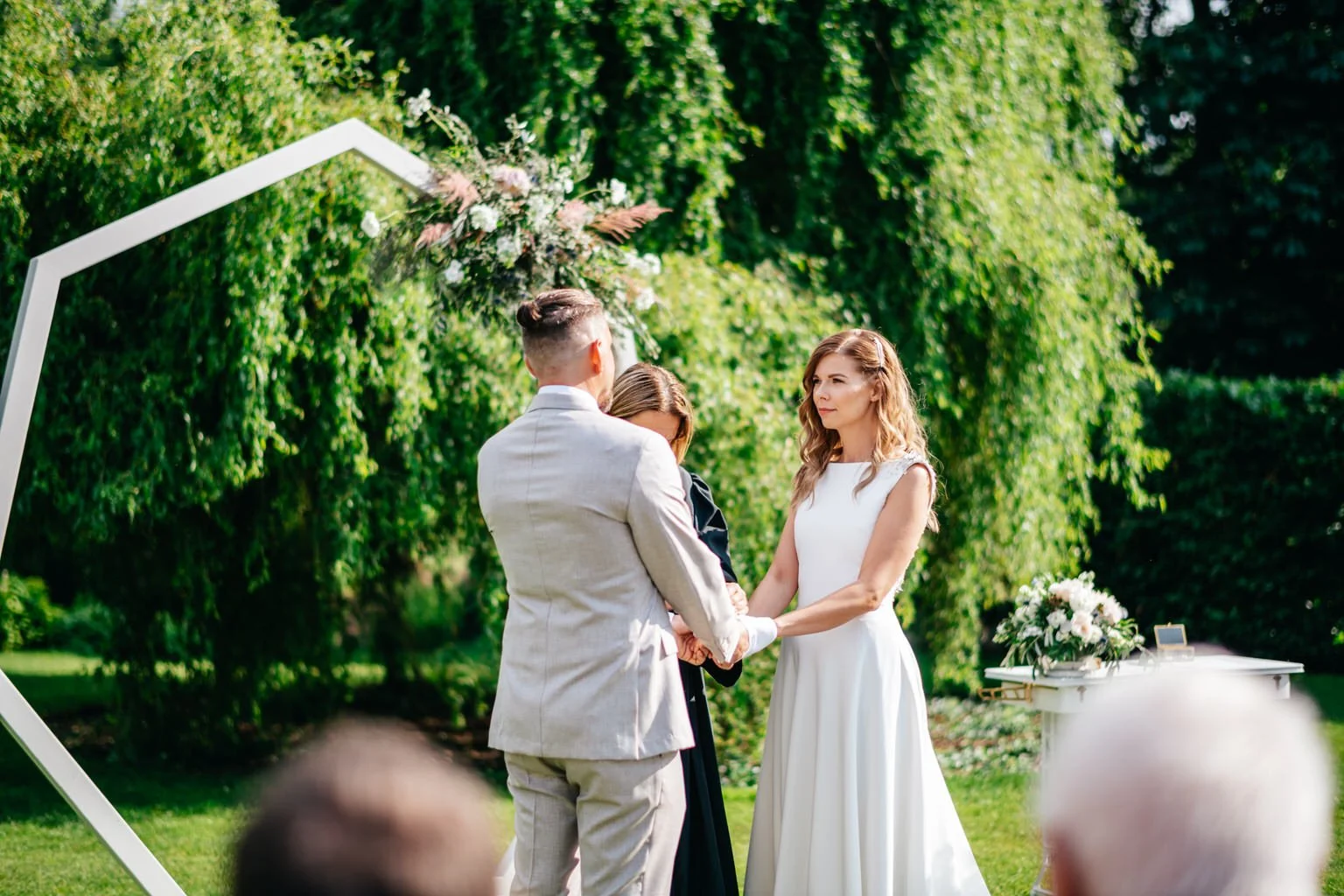 dvur-hoffmeister-svatba-fotograf-wedding-prague-photographer-summer-vibe-patrickhacha-srpen-2020-boho-31.jpg