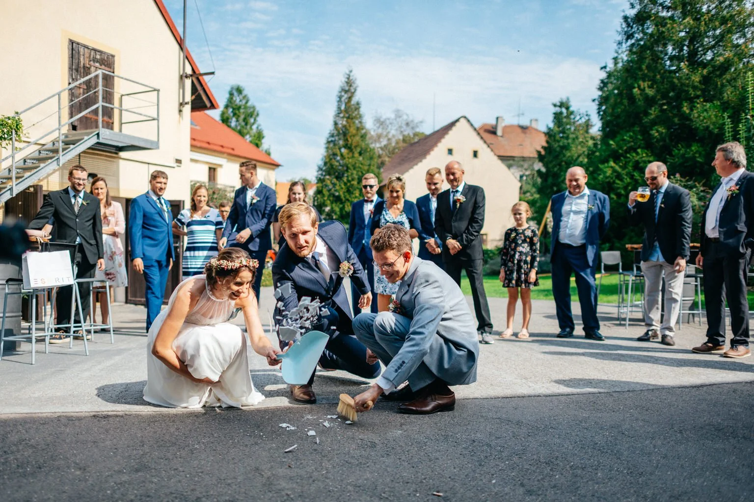 svatba-praha-stodola-holyne-2022-fotograf-patrickhacha-prague-wedding62.jpg
