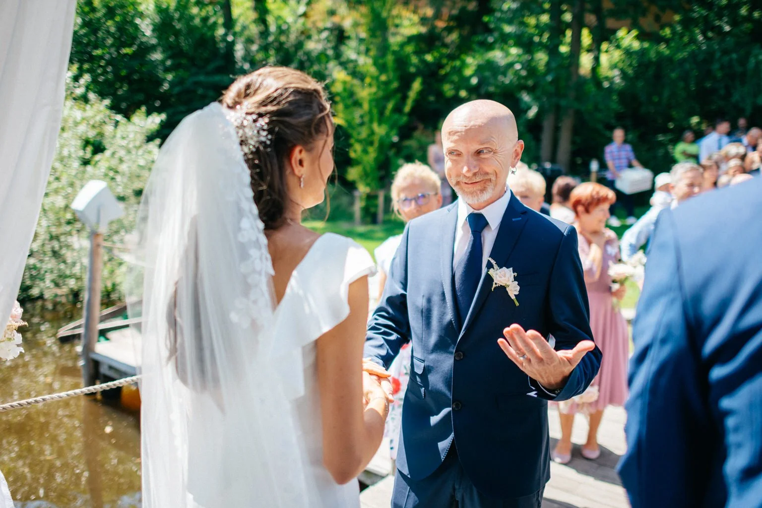 statek-vsetice-svatba-letni-boho-wedding-love-prague-fotograf-patrickhacha-202261.jpg