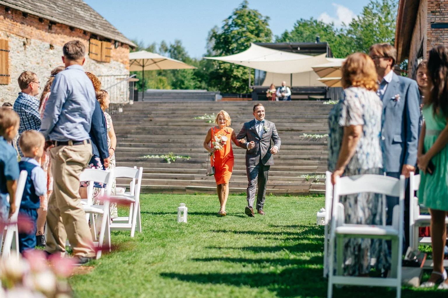 svatba-mlyn-na-dobry-vode-praha-wedding-prague-photographer-fotograf-2022-venkonvi14.jpg