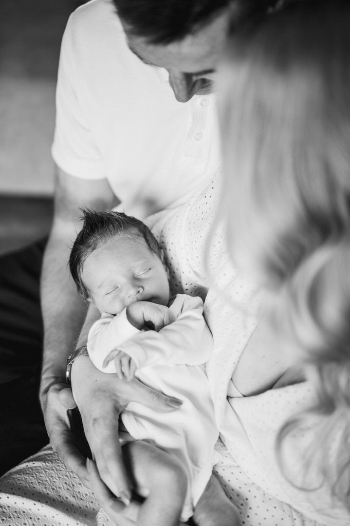 rodinne-foceni-prague-family-patrickhacha-2022-newborn-boy-kluk-rodina-patrickhacha2.jpg