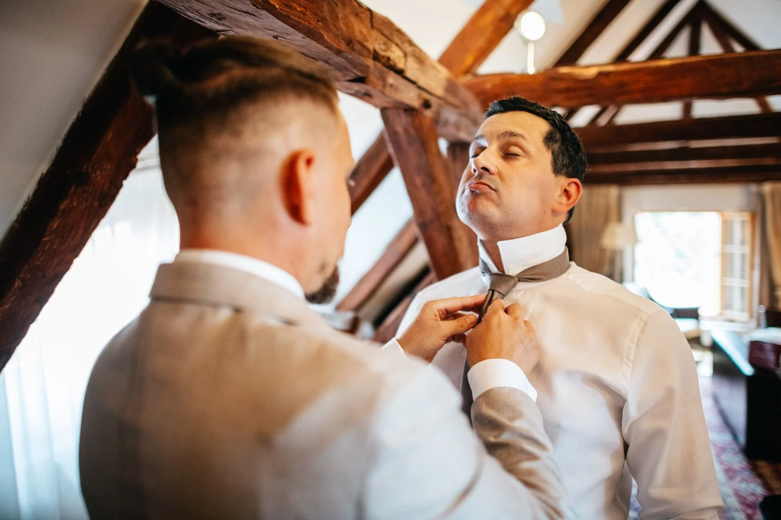 dvur-hoffmeister-svatba-fotograf-wedding-prague-photographer-summer-vibe-patrickhacha-srpen-2020-boho-18.jpg