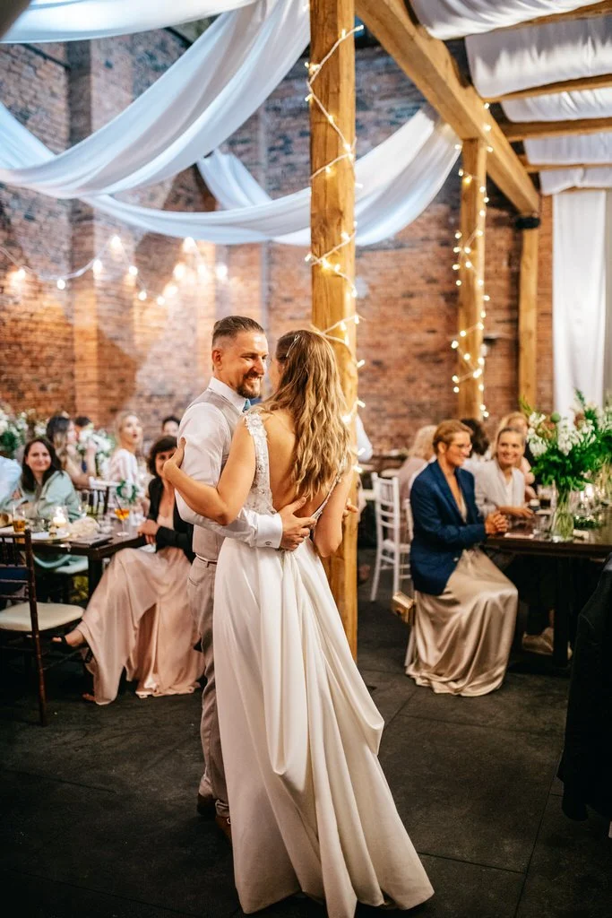 dvur-hoffmeister-svatba-fotograf-wedding-prague-photographer-summer-vibe-patrickhacha-srpen-2020-boho-82.jpg