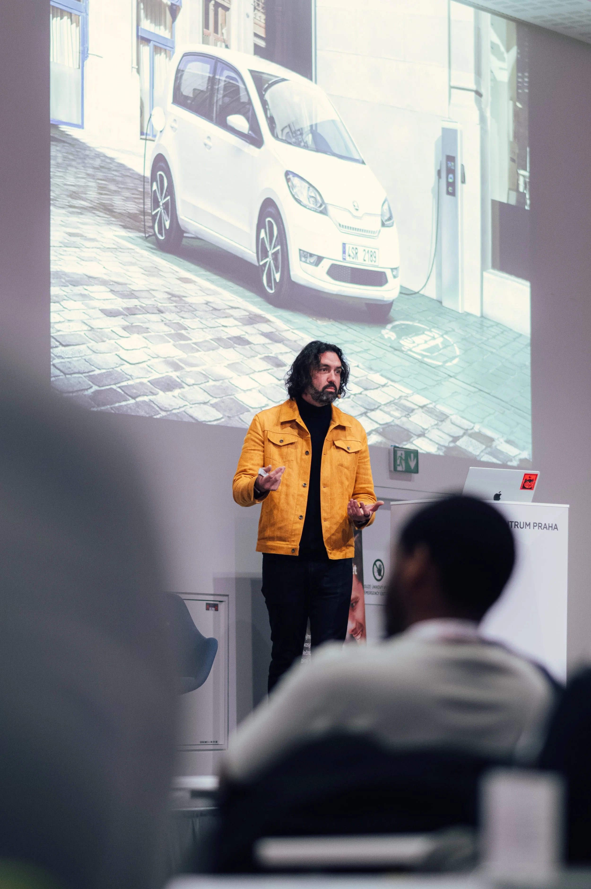 cubex-konference-iwant-petrmara-event-fotograf-Patrick-Hacha23.jpg