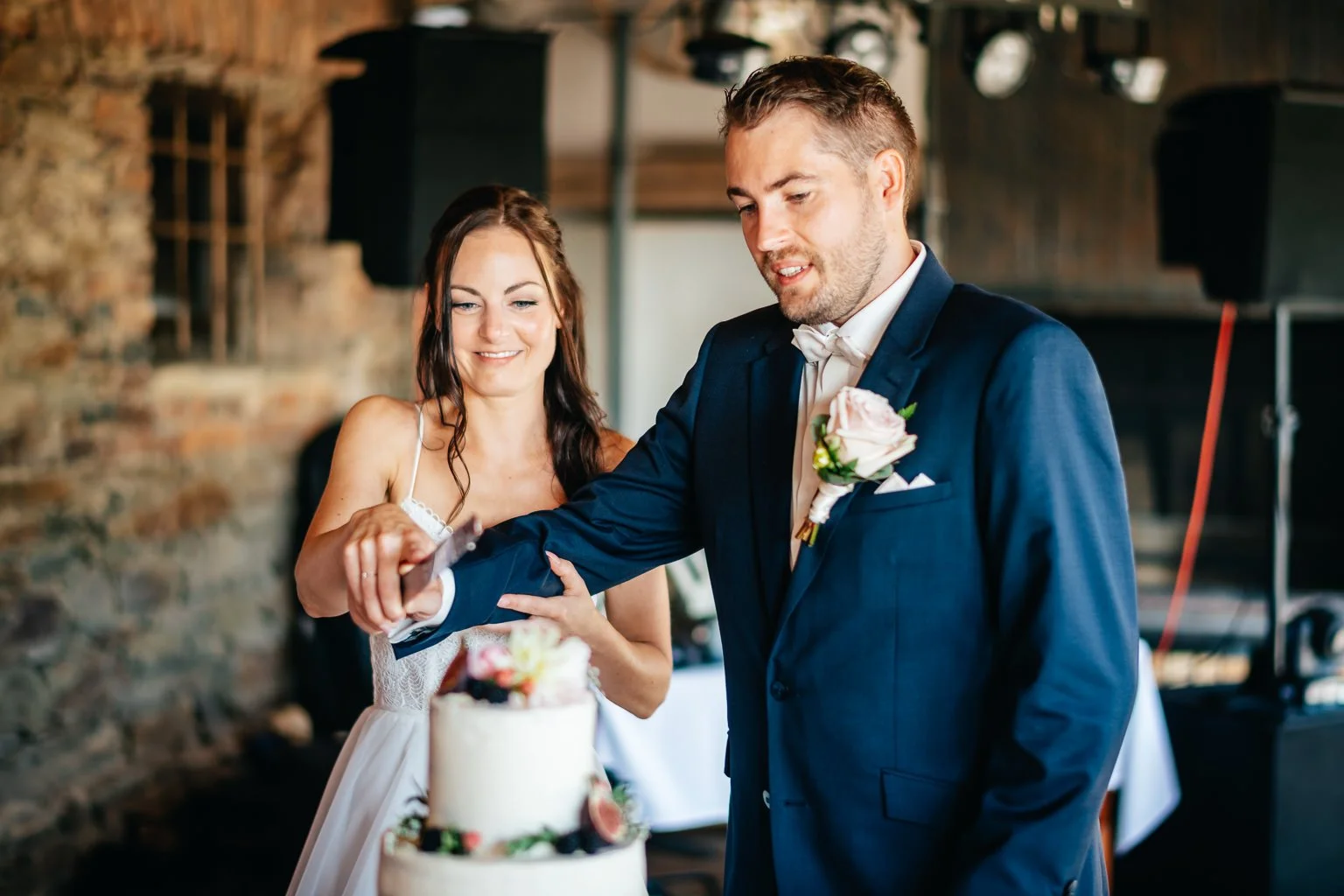 Frantiskuv-dvur-svatba-farma-klokocov-fotograf-wedding-patrikhacha-photographer-069.jpg