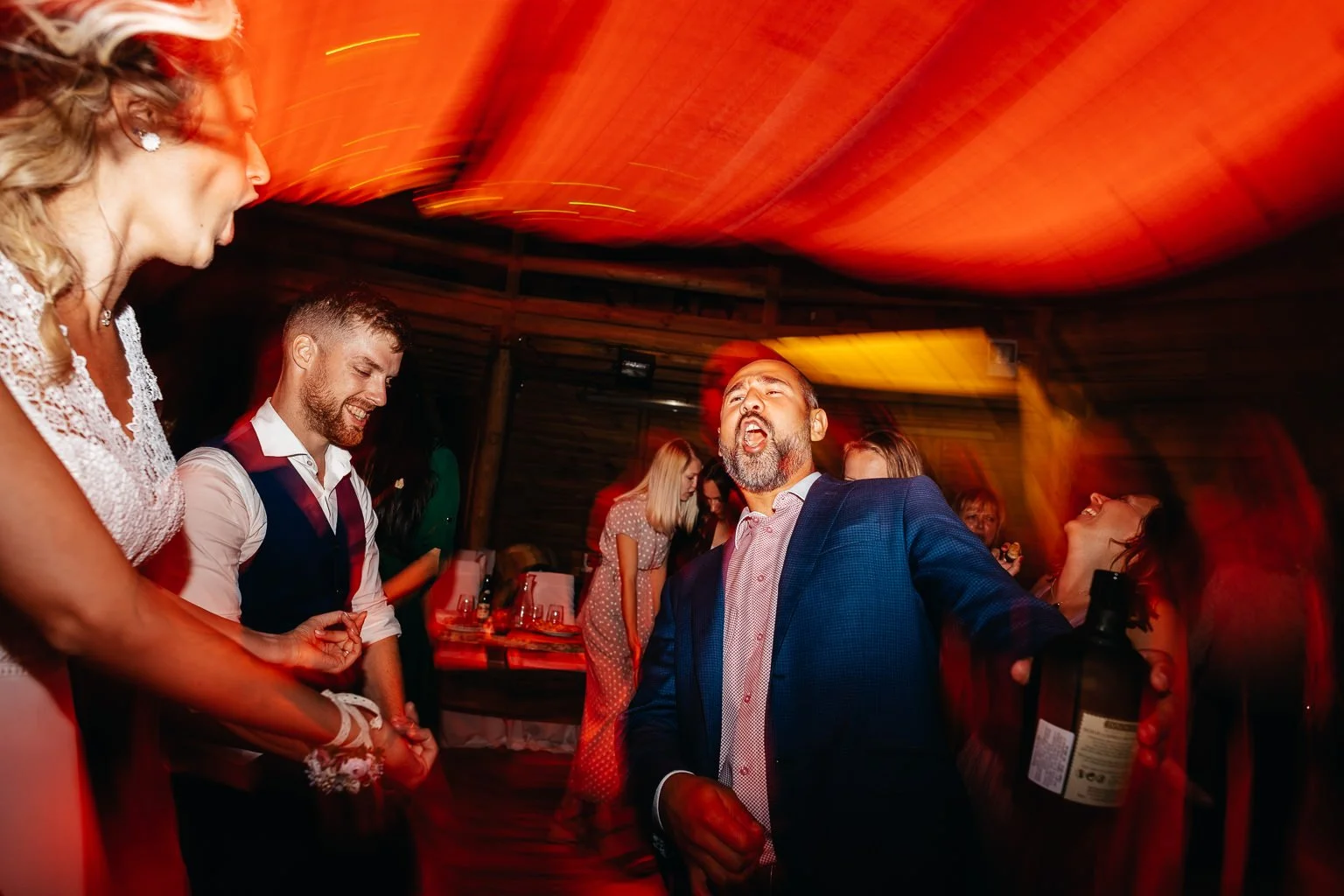 Vigvam-svatba-fotograf-nemcice-wedding-patrikhacha-photographer-138.jpg