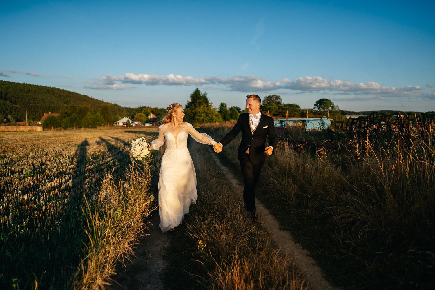 Svatba-statek-u-kaplicky-113-portrety-pri-zapadu-slunce-patrik-Hacha-fotograf.jpg