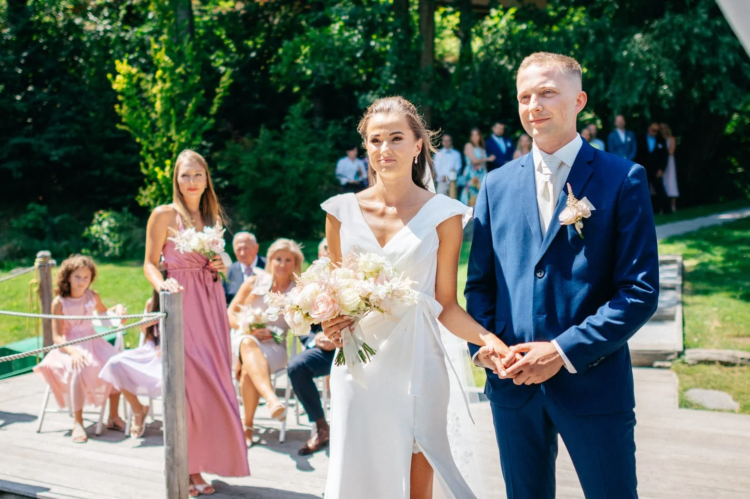 statek-vsetice-svatba-letni-boho-wedding-love-prague-fotograf-patrickhacha-202250.jpg