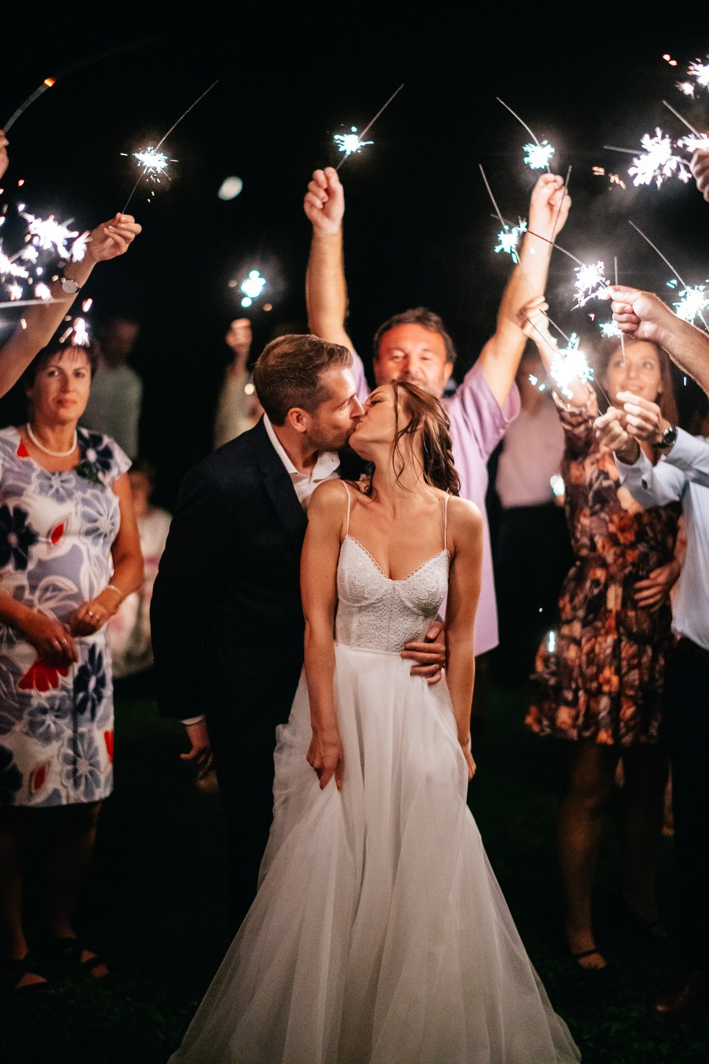 Frantiskuv-dvur-svatba-farma-klokocov-fotograf-wedding-patrikhacha-photographer-115.jpg
