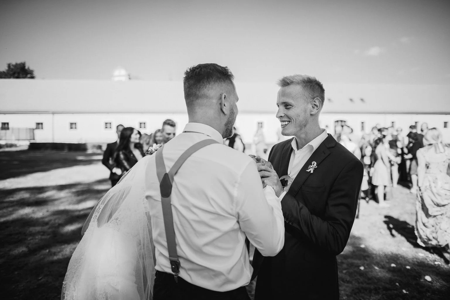 dvur-gigant-svatba-zaluzi-fotograf-wedding-patrikhacha-photographer-044.jpg