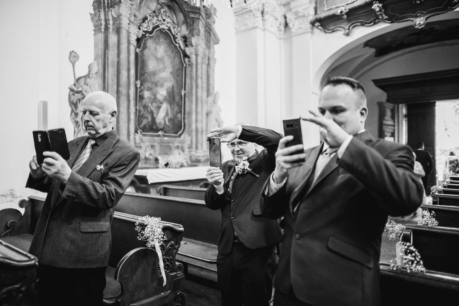 dvur-hoffmeister-svatba-wedding-prague-fotograf-praha-photographer-2022-patrickhacha054.jpg