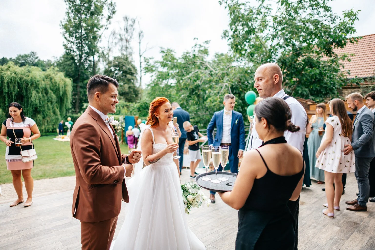 dvur-hoffmeister-svatba-wedding-prague-fotograf-praha-photographer-2022-patrickhacha60.jpg
