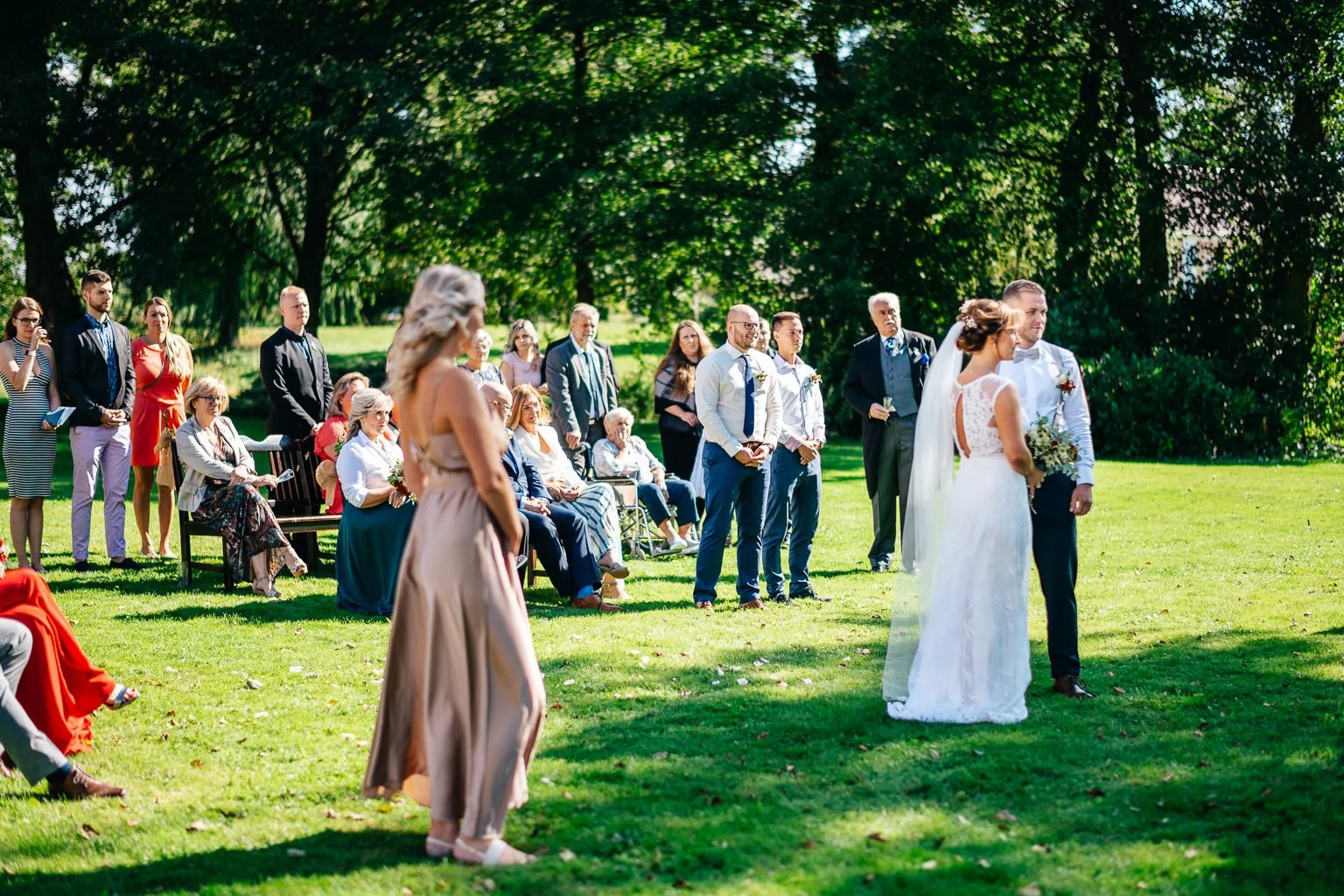 dvur-gigant-svatba-zaluzi-fotograf-wedding-patrikhacha-photographer-024.jpg