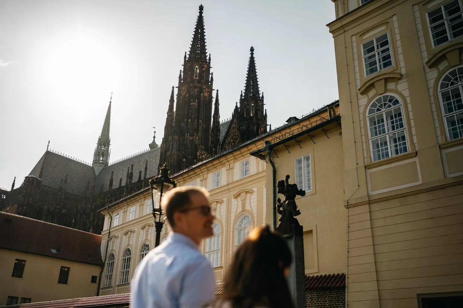 Prague-couple-shooting-old-prague-nikon-predsvatebni-foceni-fotograf-photographer-patrickhacha4.jpg