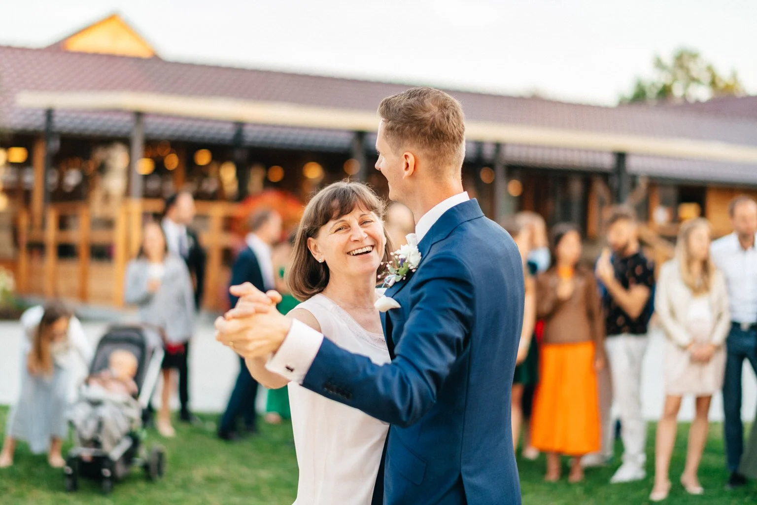 equitana-svatba-2022-fotograf-patrickhacha-pribramsko-wedding-kone83.jpg
