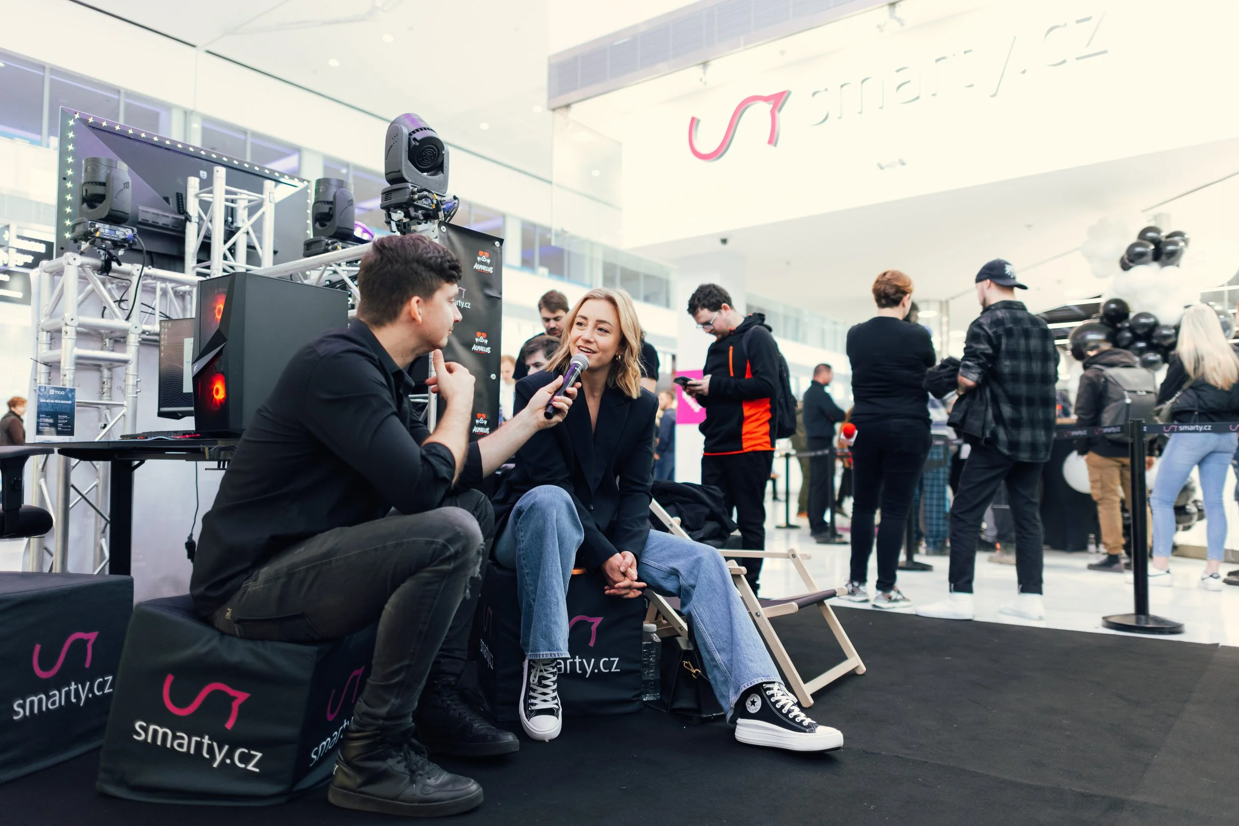 smarty-opening-klucizprahy-agrealus-ducklock-event-fotograf-Patrick-Hacha13.jpg