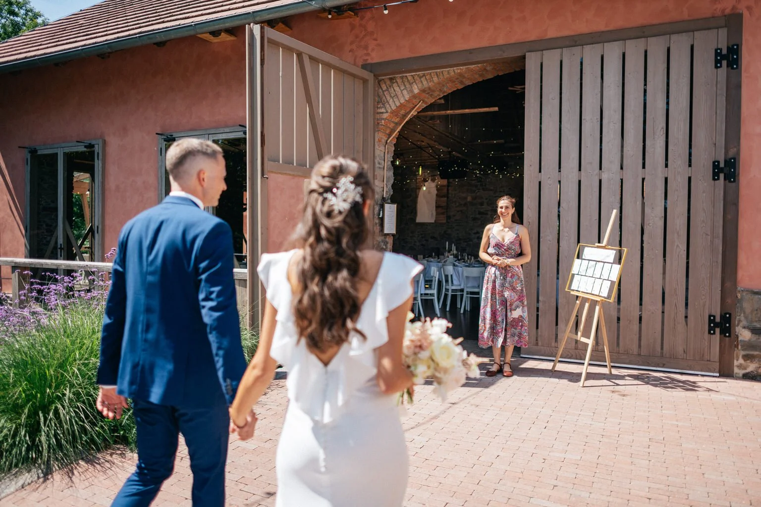 statek-vsetice-svatba-letni-boho-wedding-love-prague-fotograf-patrickhacha-202268.jpg