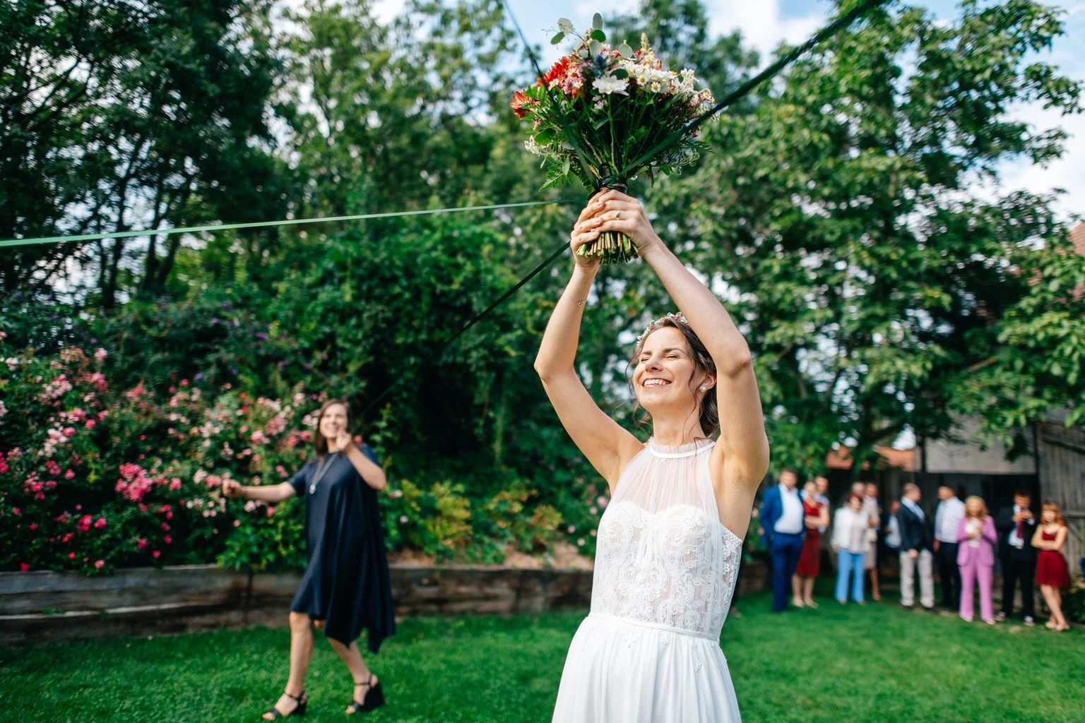 svatba-praha-stodola-holyne-2022-fotograf-patrickhacha-prague-wedding81.jpg