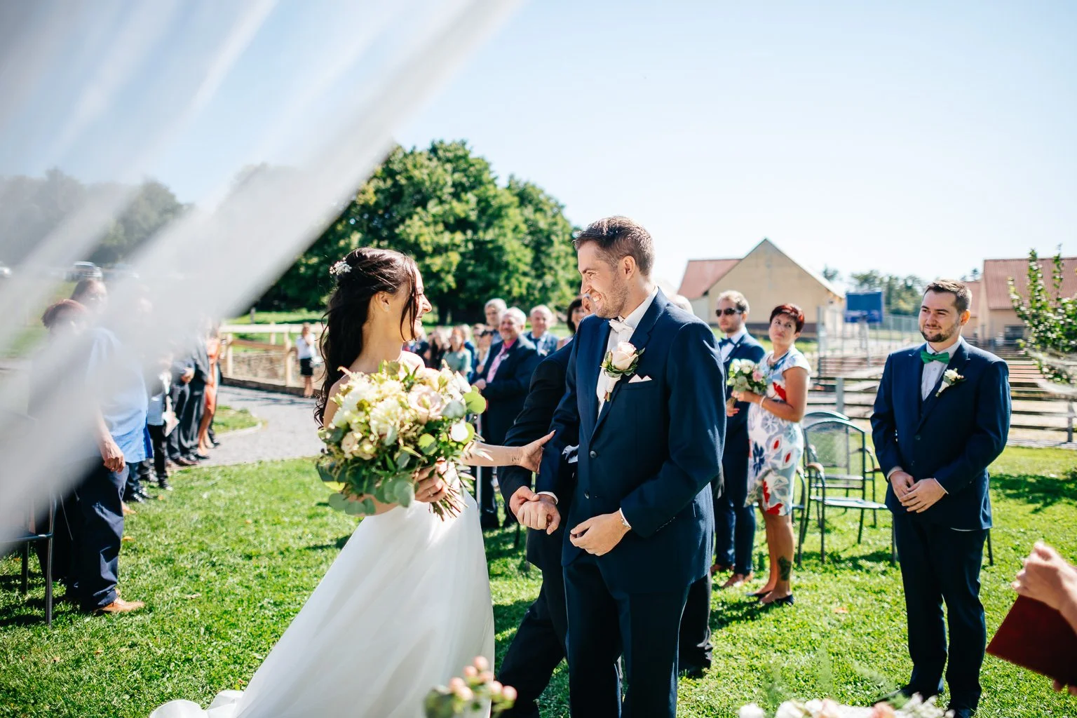 Frantiskuv-dvur-svatba-farma-klokocov-fotograf-wedding-patrikhacha-photographer-029.jpg