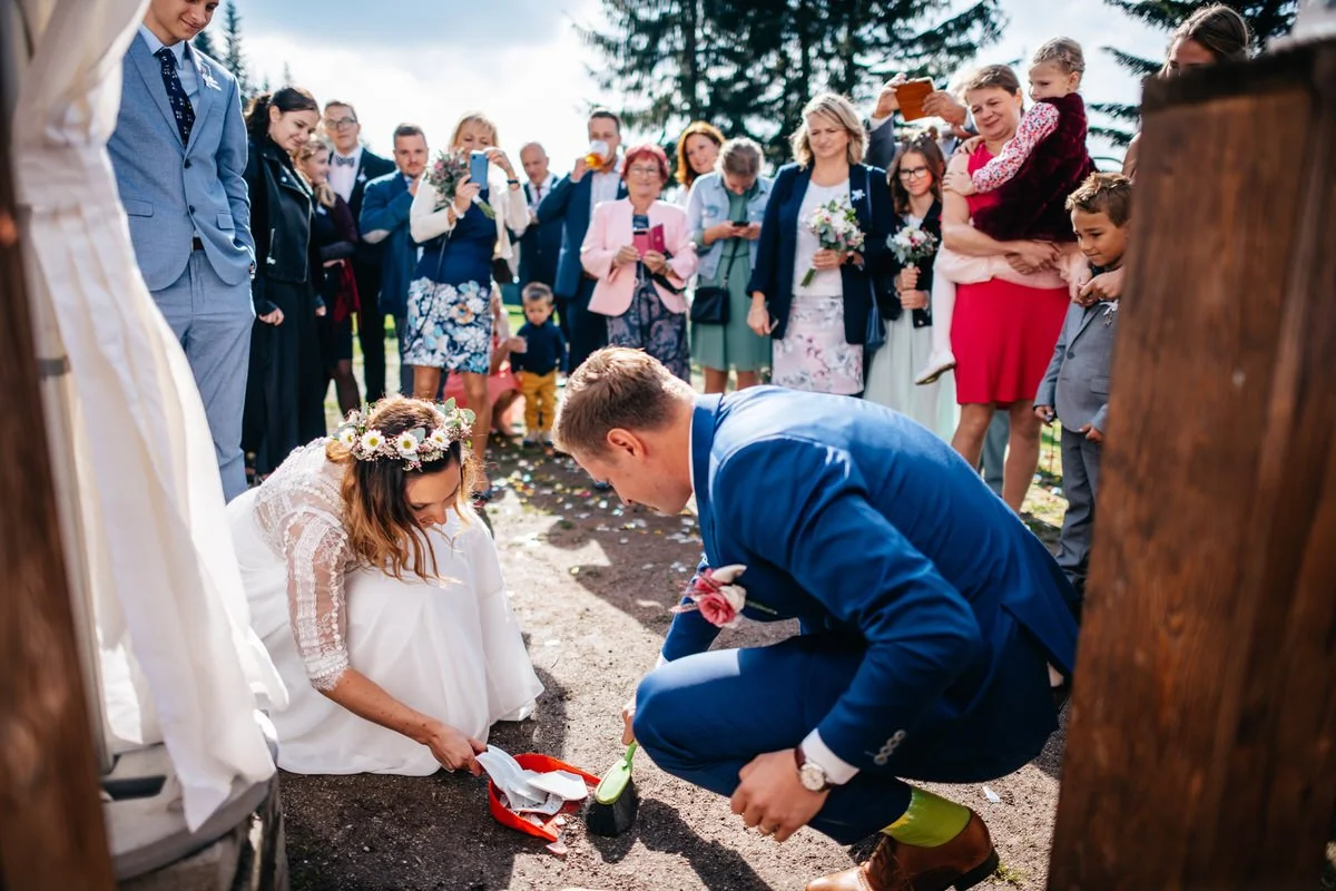 svatba-spindl-wedding-nahorach-hory-krkonose-spindleruvmlyn-horalka-priroda-hory-v-lese-082.jpg