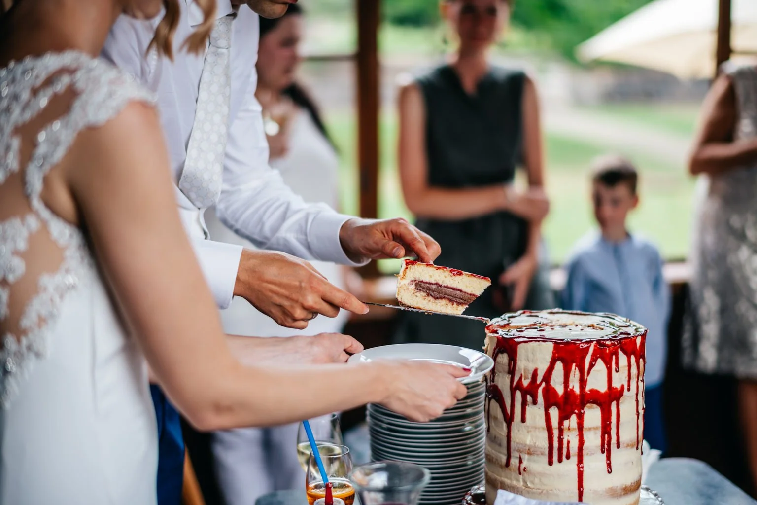 Grebovka-svatba-fotograf-wedding-havlickovy-sady-prague-photographer-summer-vibe-patrickhacha-cervenec-2023-61.jpg