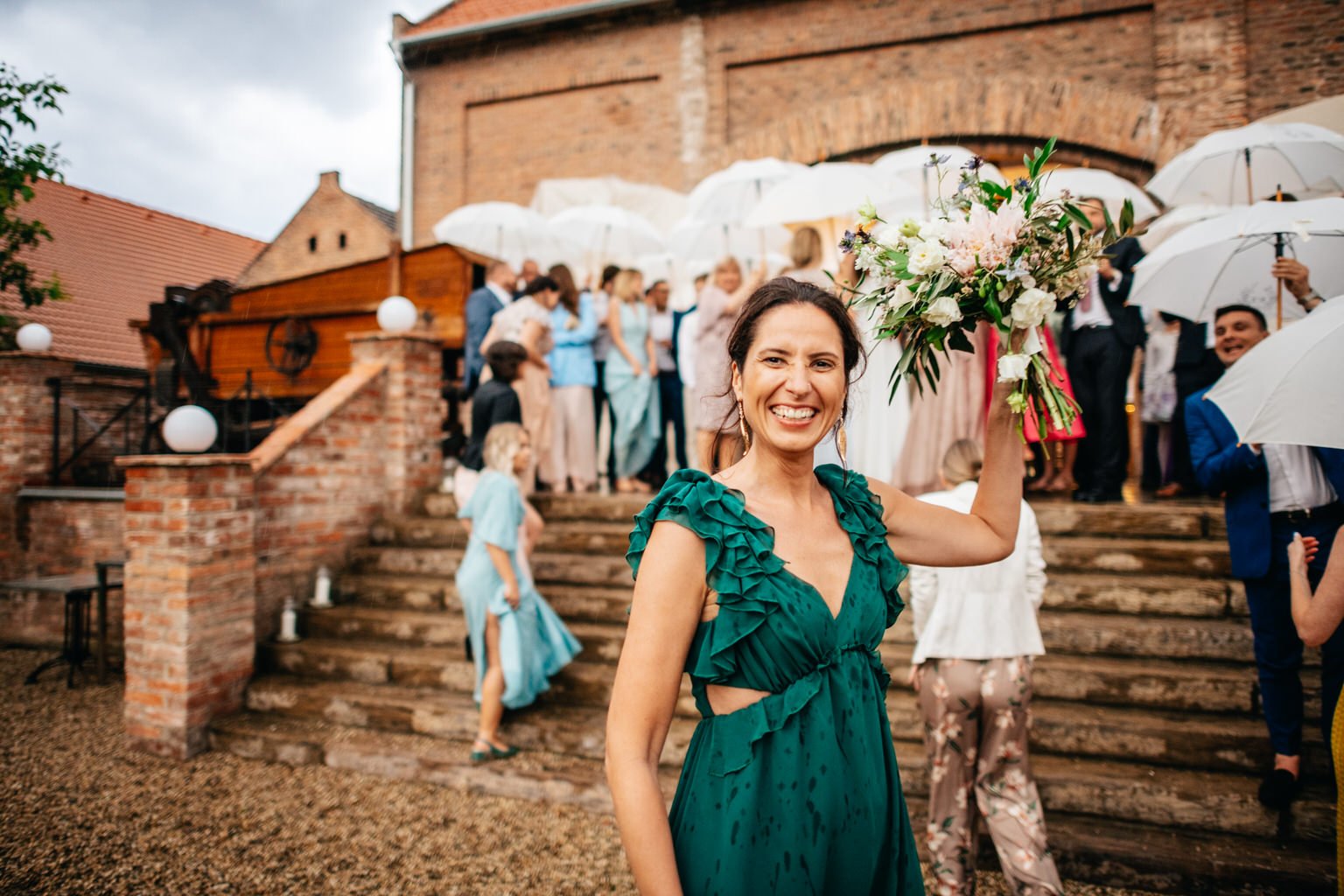dvur-hoffmeister-svatba-fotograf-wedding-prague-photographer-summer-vibe-patrickhacha-srpen-2020-boho-79.jpg
