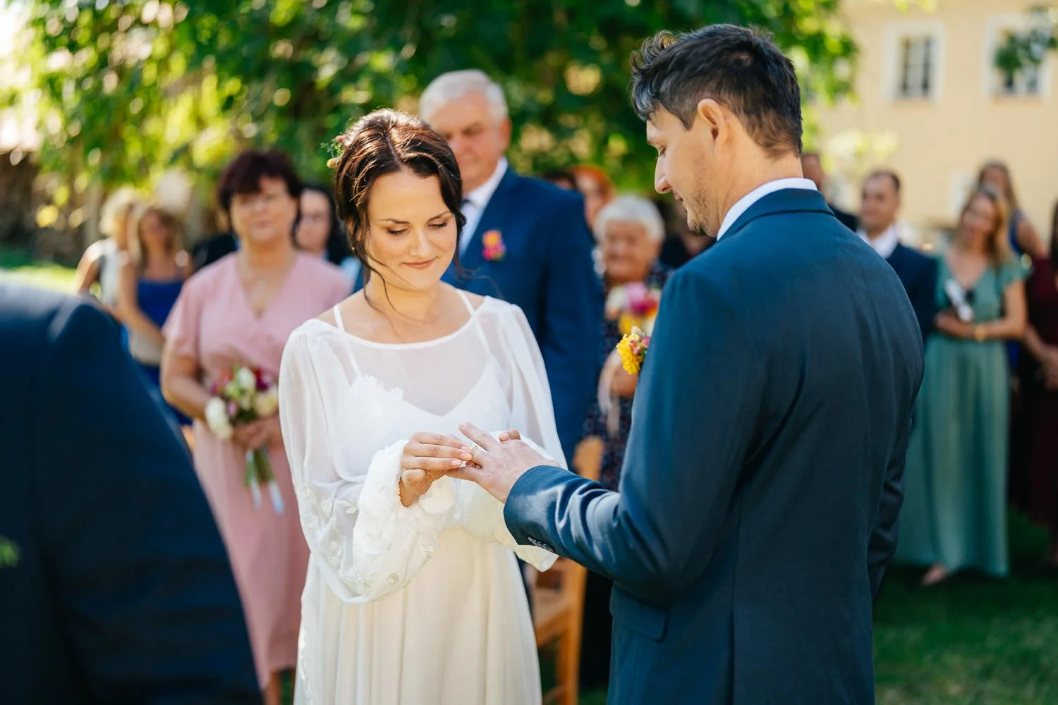 Svatba-pension-smolotel-026-obrad-prsteny-patrik-Hacha-fotograf.jpg