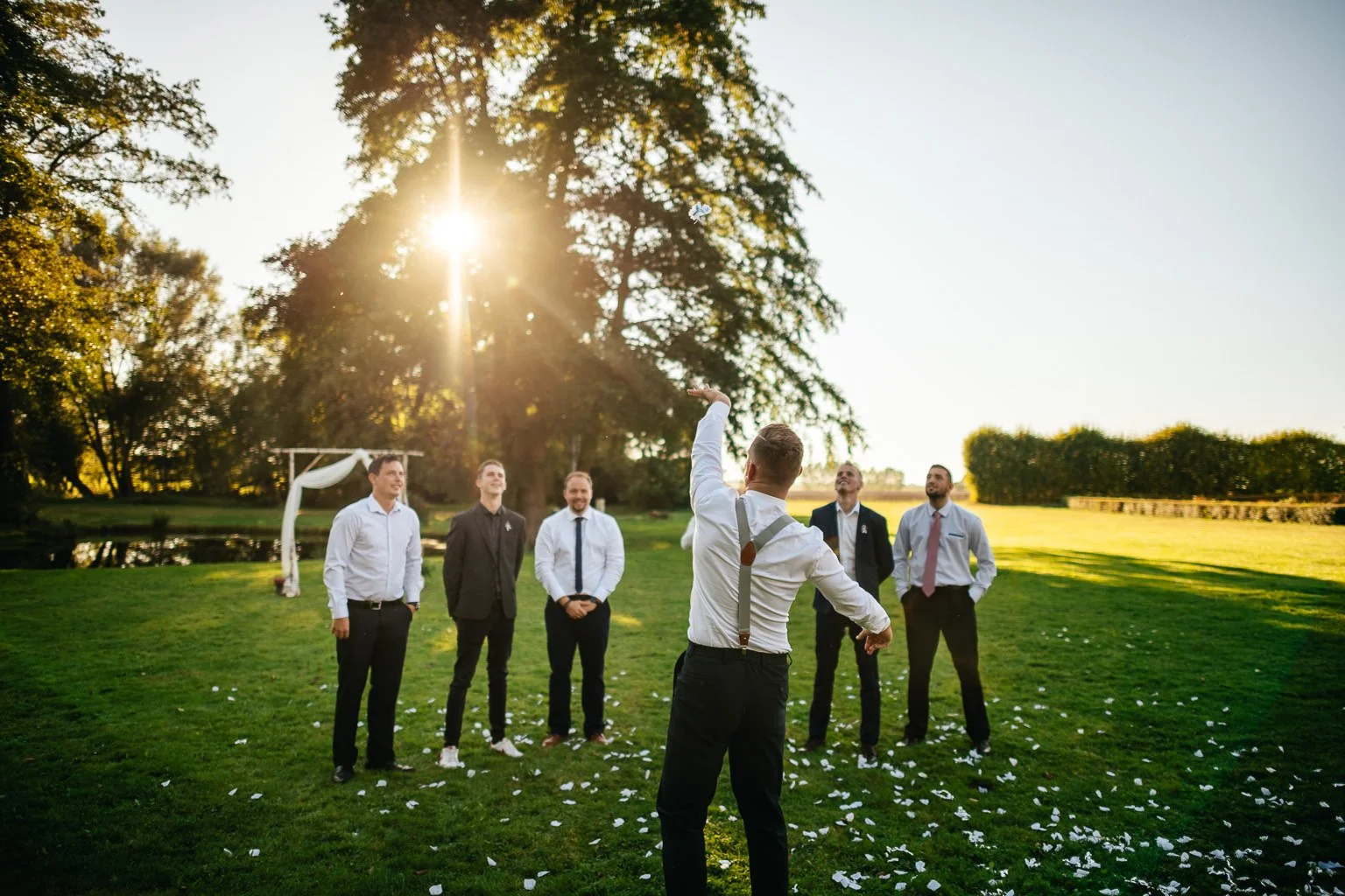 dvur-gigant-svatba-zaluzi-fotograf-wedding-patrikhacha-photographer-100.jpg