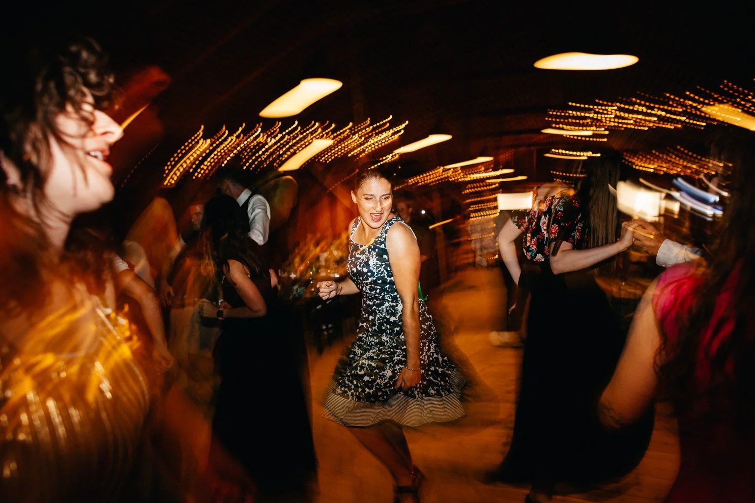 equitana-svatba-2022-fotograf-patrickhacha-pribramsko-wedding-kone103.jpg