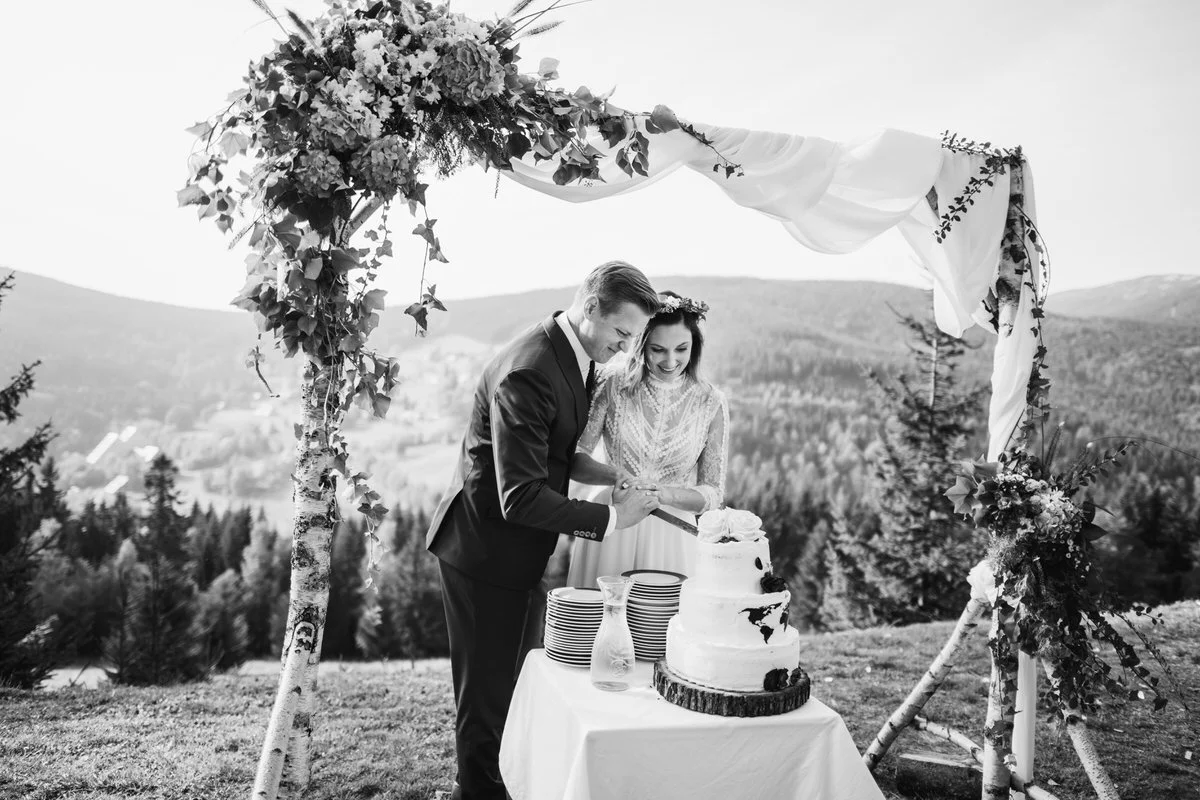 svatba-spindl-wedding-nahorach-hory-krkonose-spindleruvmlyn-horalka-priroda-hory-v-lese-105.jpg