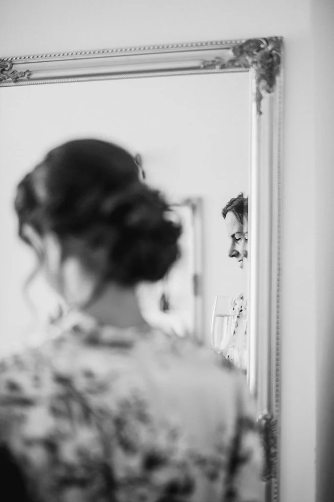 svatba-praha-stodola-holyne-2022-fotograf-patrickhacha-prague-wedding17.jpg