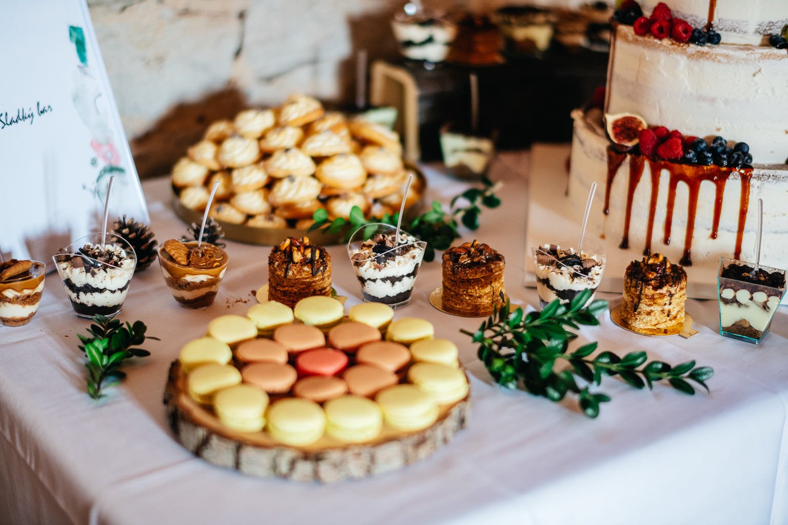 dvur-gigant-svatba-zaluzi-fotograf-wedding-patrikhacha-photographer-066.jpg
