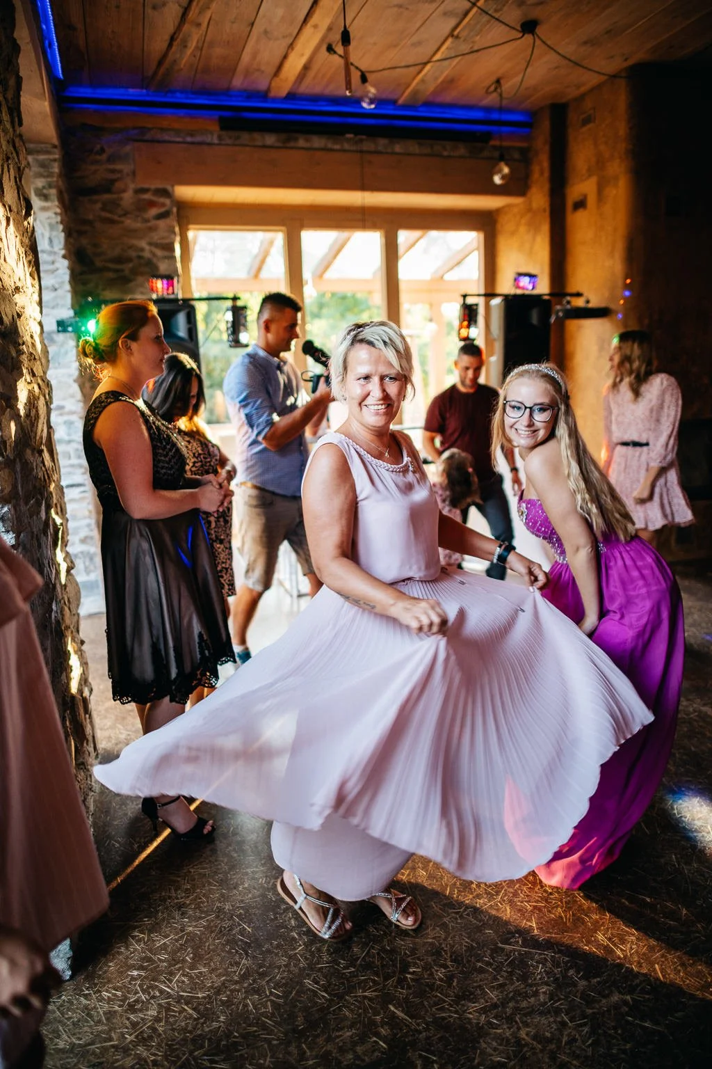 Vsetice-svatba-fotograf-wedding-patrikhacha-118.jpg