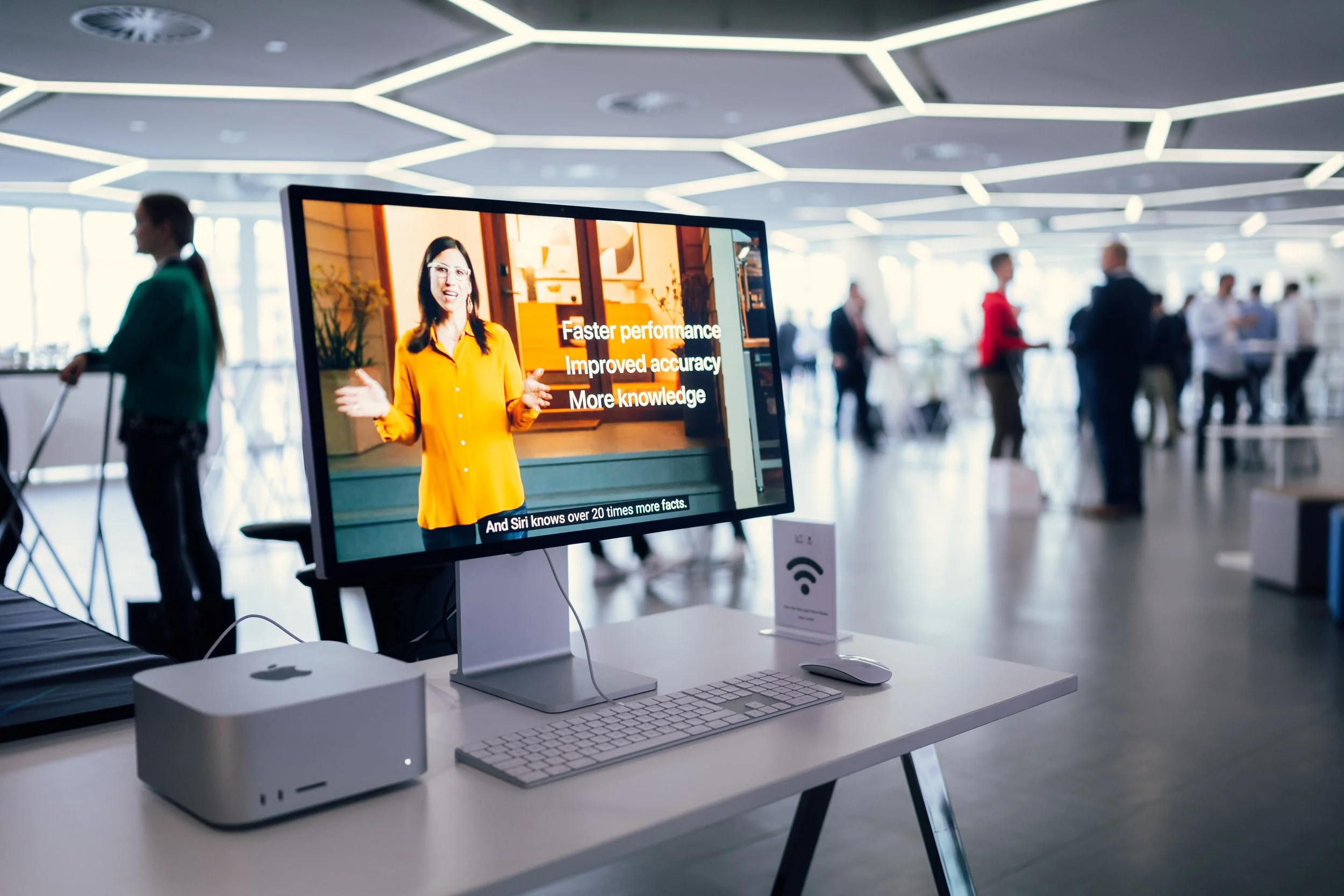 cubex-konference-iwant-petrmara-event-fotograf-Patrick-Hacha7.jpg