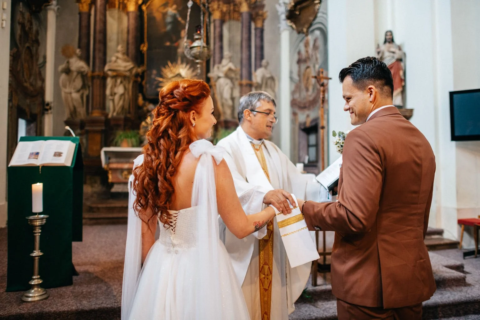 dvur-hoffmeister-svatba-wedding-prague-fotograf-praha-photographer-2022-patrickhacha44.jpg
