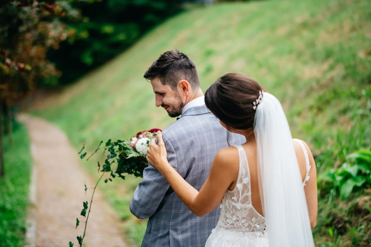 krtiny-kostel-svatba-fotograf-wedding-011.jpg