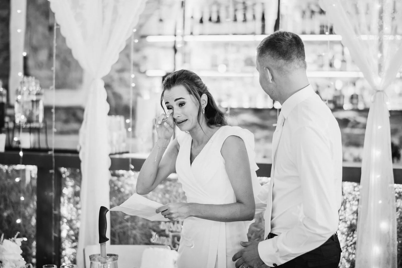 statek-vsetice-svatba-letni-boho-wedding-love-prague-fotograf-patrickhacha-2022104.jpg