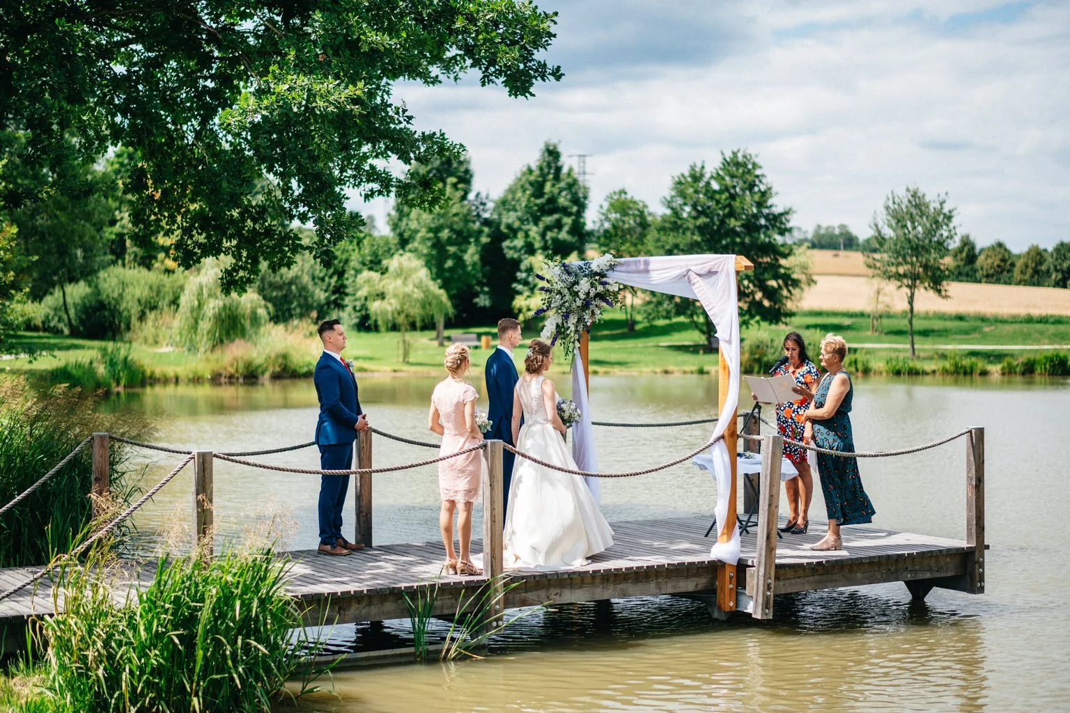 equitana-svatba-2022-fotograf-patrickhacha-pribramsko-wedding-kone26.jpg