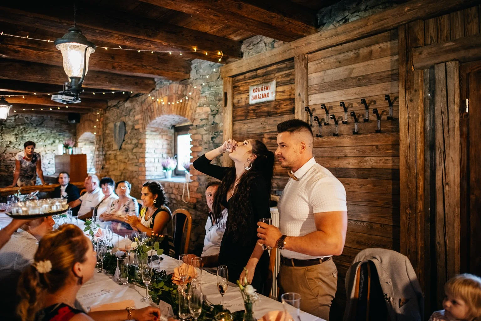 Frantiskuv-dvur-svatba-farma-klokocov-fotograf-wedding-patrikhacha-photographer-066.jpg