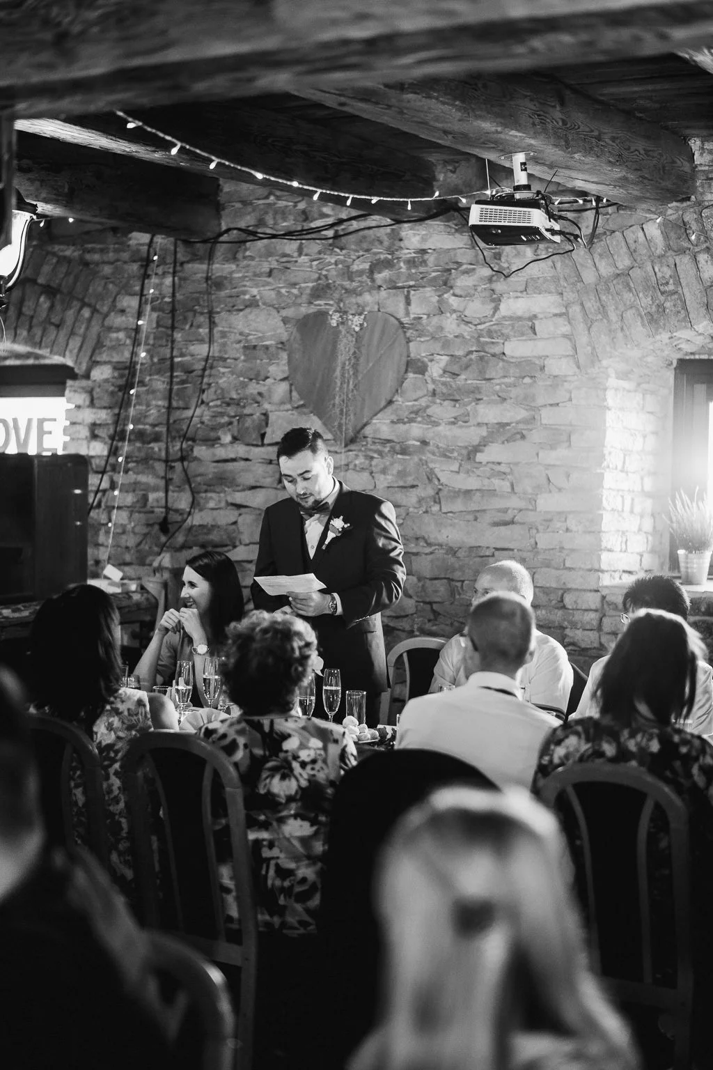 Frantiskuv-dvur-svatba-farma-klokocov-fotograf-wedding-patrikhacha-photographer-059.jpg