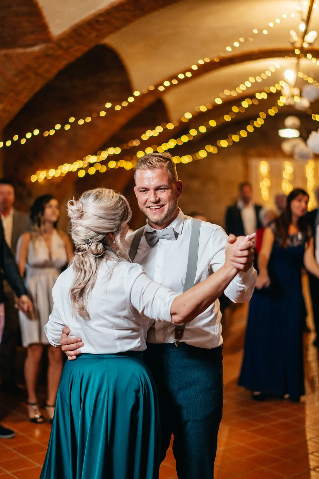 dvur-gigant-svatba-zaluzi-fotograf-wedding-patrikhacha-photographer-147.jpg