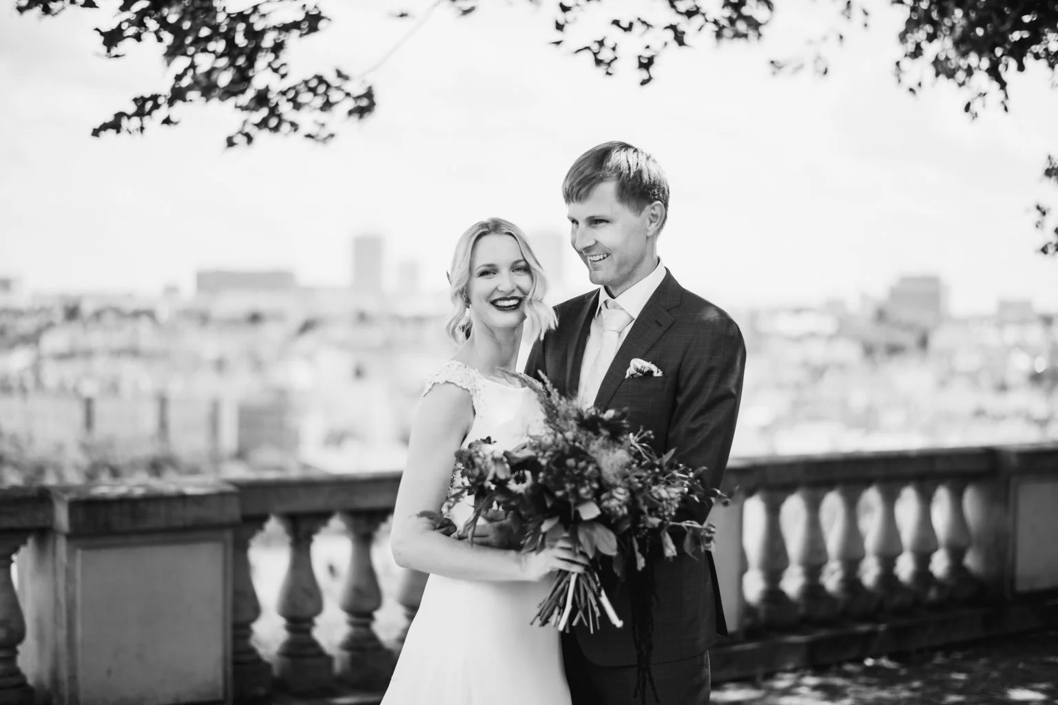 Grebovka-svatba-fotograf-wedding-havlickovy-sady-prague-photographer-summer-vibe-patrickhacha-cervenec-2023-35.jpg