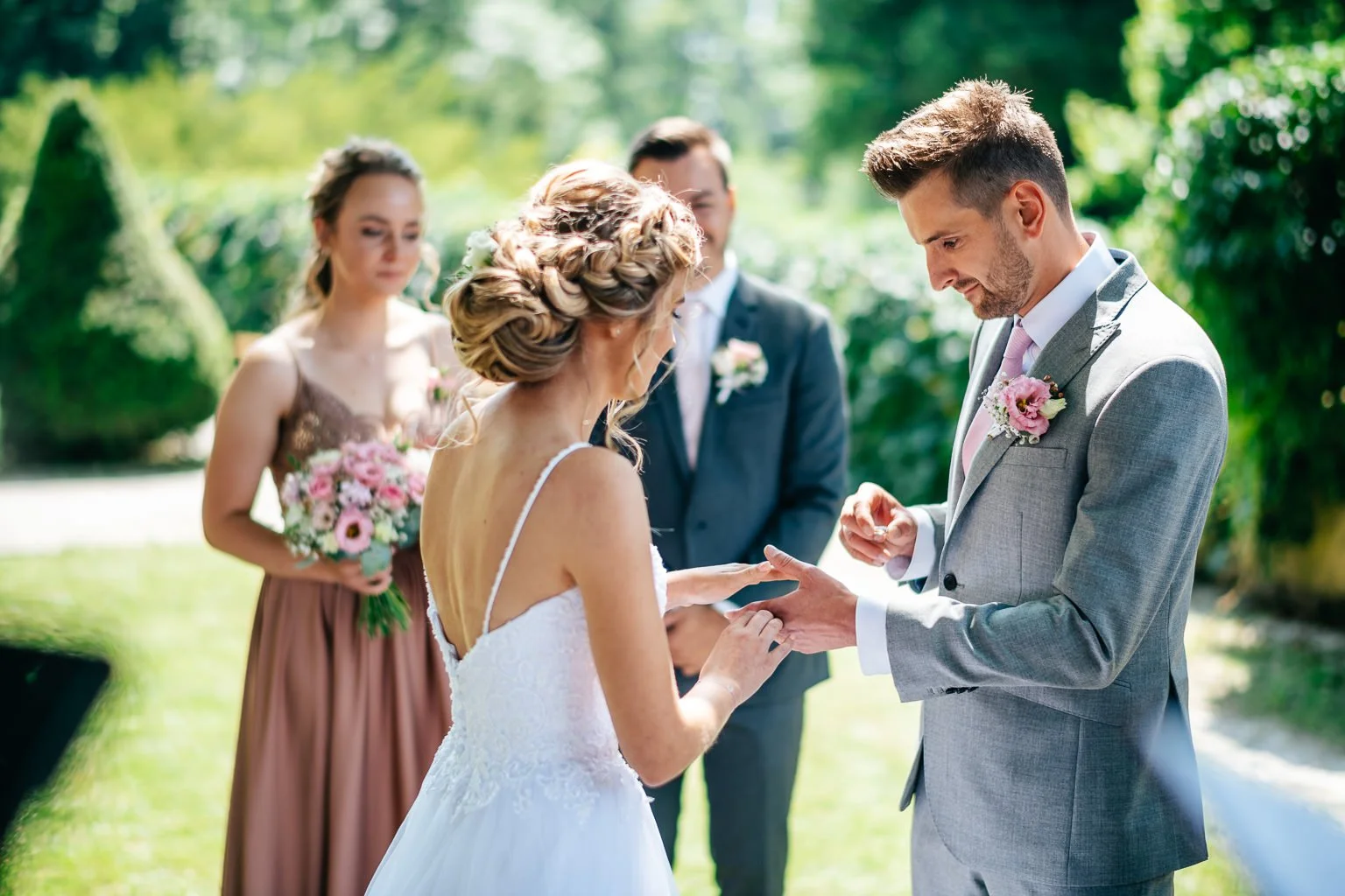equitana-svatba-zahrobi-fotograf-wedding-patrikhacha-031.jpg