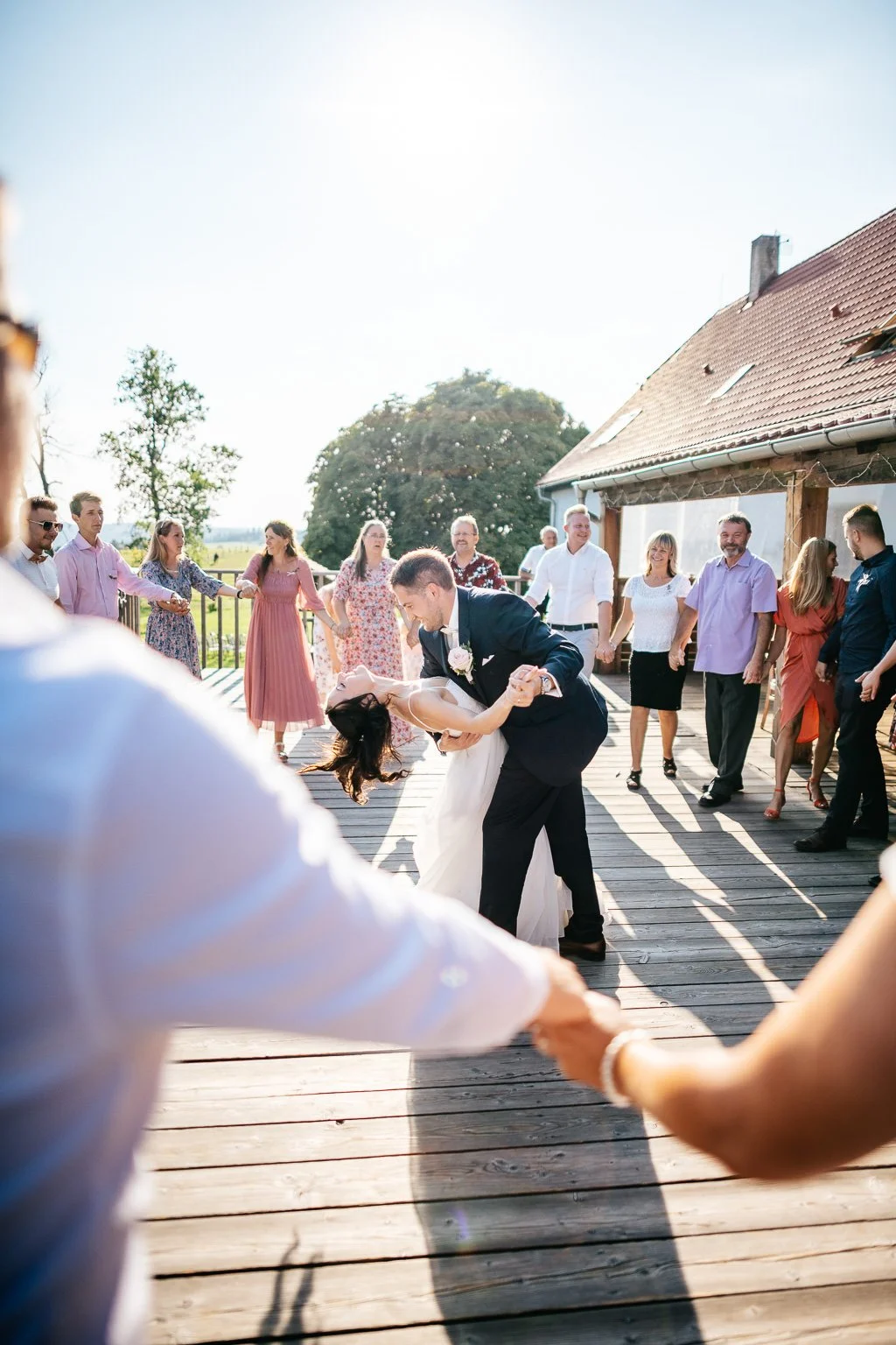 Frantiskuv-dvur-svatba-farma-klokocov-fotograf-wedding-patrikhacha-photographer-075.jpg