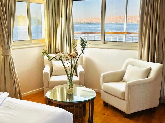 Egypt cruise boat 7.jpeg