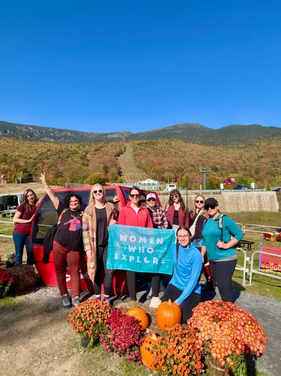 WWW Vermont group with flag.webp
