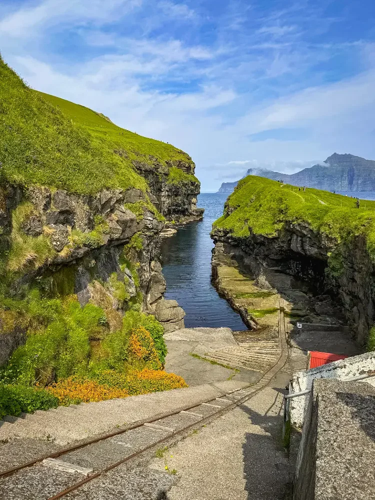 Faroe-islands-womens-trip-25.webp